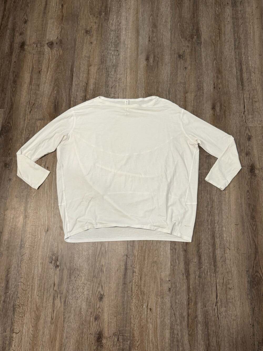 Lululemon Women’s Back In Action Long Sleeve Size 6